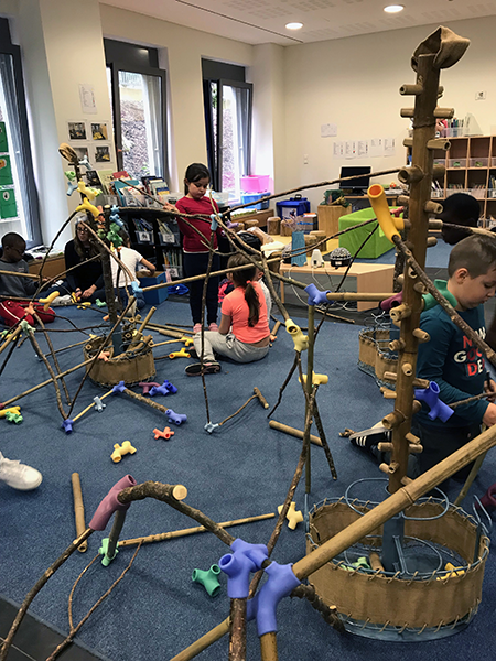 Studio_echelle_un_Plantule_Chloe_Guillemart_Emma_Gitzinger_ESCH22%2816%29_result_result